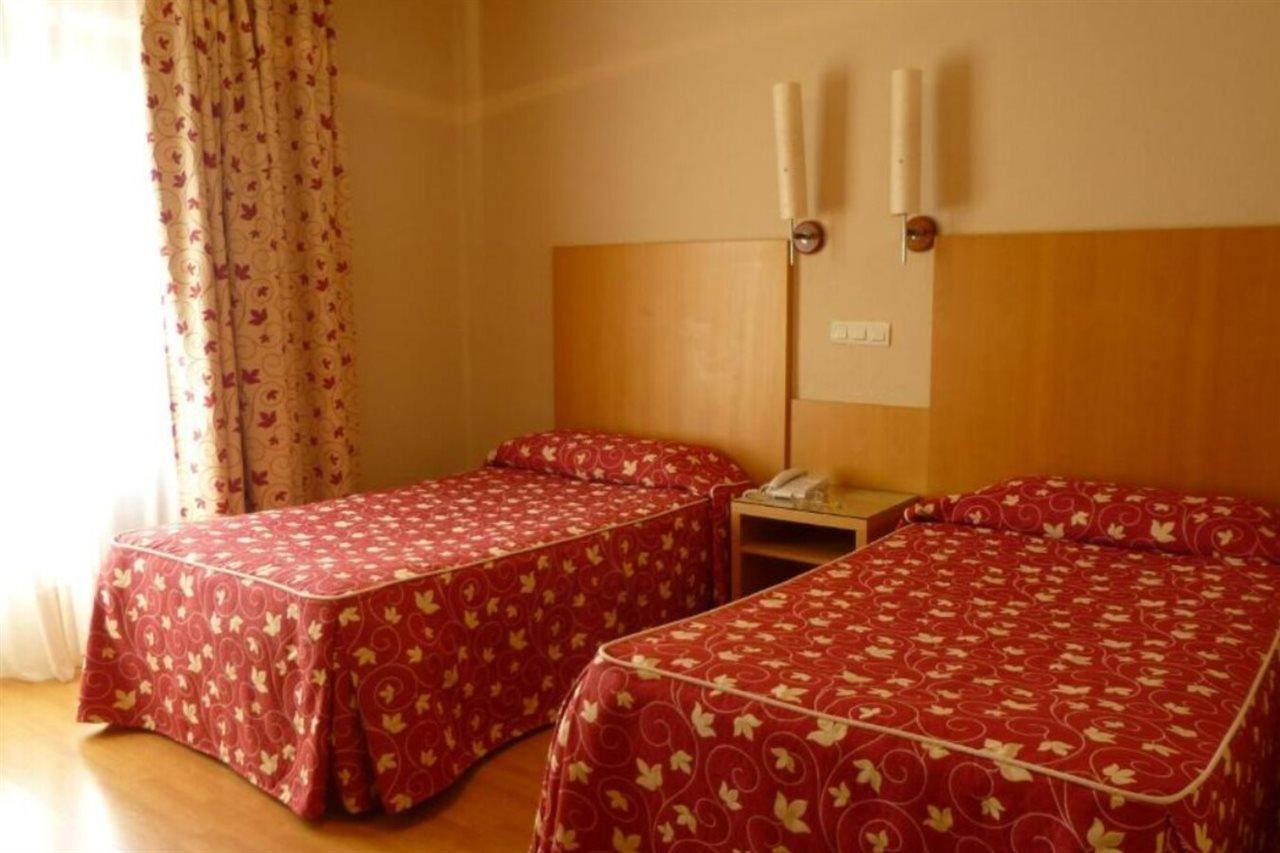 Hotel Alisa Лерма Экстерьер фото